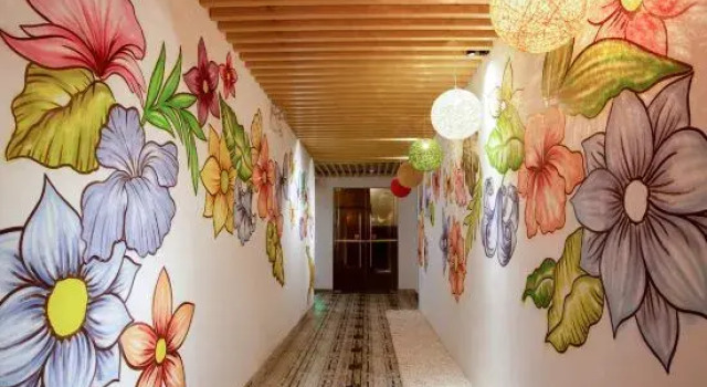 Qinyuan Family-friendly Hostel, Book Hostel Sanya Hainan