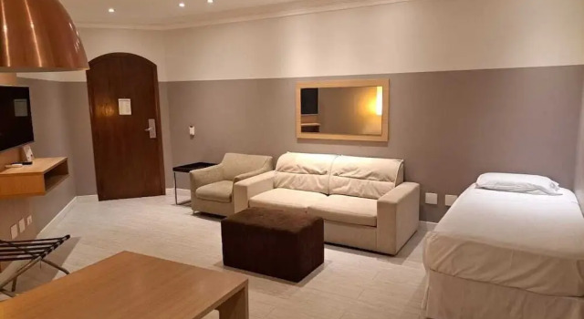 Семейные апартаменты с балконом Cosmopolitan Praia Flat