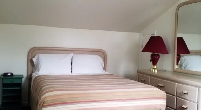 Коттедж с 3 комнатами с балконом Bayside Inn & Marina