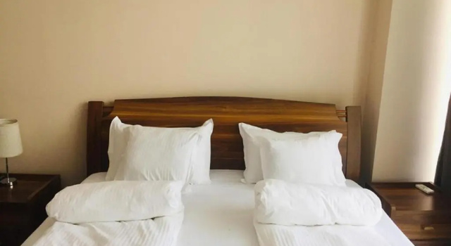 Трёхместный номер Standard с балконом Hotel Lazi
