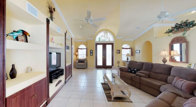 2540 SW 30th St, Забронировать Отель Отели Кейп-Корал 4 звезды, 4*