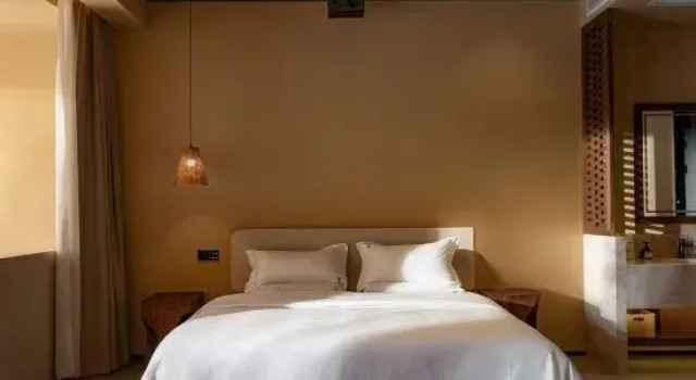 Двухместный люкс с видом на бассейн Dunhuang·Boman Oasis Resort
