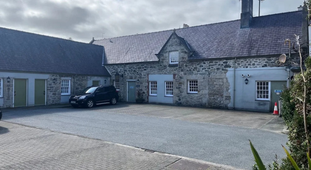 Bull Bay Hotel, Book Hotel Amlwch Anglesey