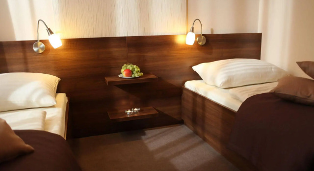 Birdland Villapark, Забронировать Отель Бизнес-отели Вашего, 4* 5*