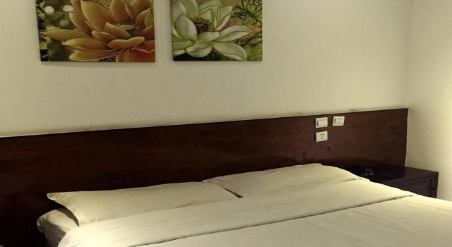 365 inn - Hostel