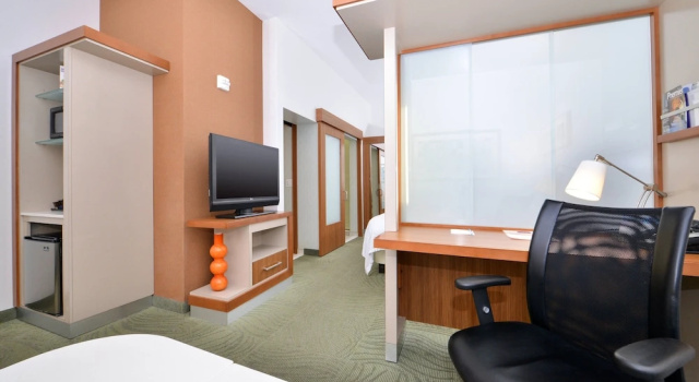 Двухместный люкс SpringHill Suites Kingman Route 66