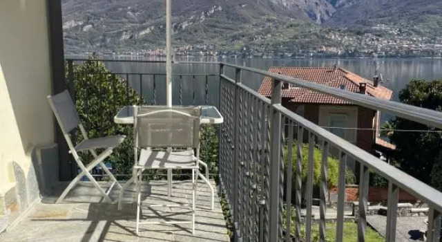 Casa delle Olive 1, Prenota Appartamento Oliveto Lario Como