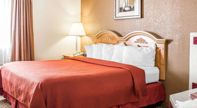 Quality Inn, Buchen Sie Hotel Elyria Ohio