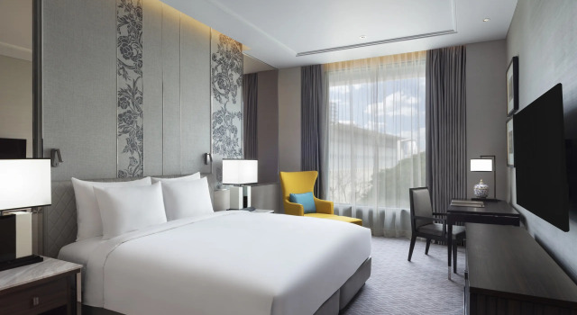 Люкс Grand Executive с 2 комнатами Sindhorn Kempinski Hotel Bangkok