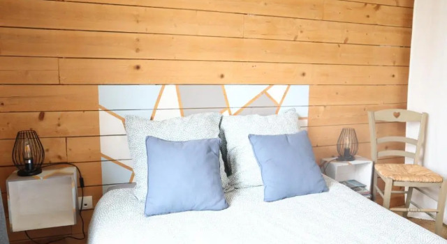 Номер Standard Maison ecologique en paille