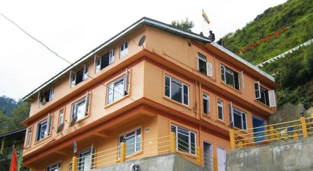 Hotel Tenzing Retreat