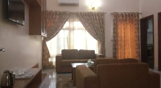 Suite Real Ozom Hotel