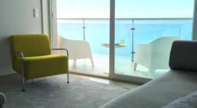 T2 com vista mar, Book Hotel Sesimbra 