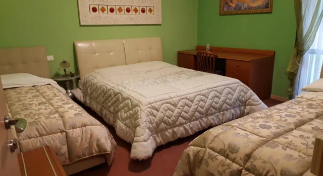 Четырёхместный номер B&B Bed& Fly - Mamma Mia
