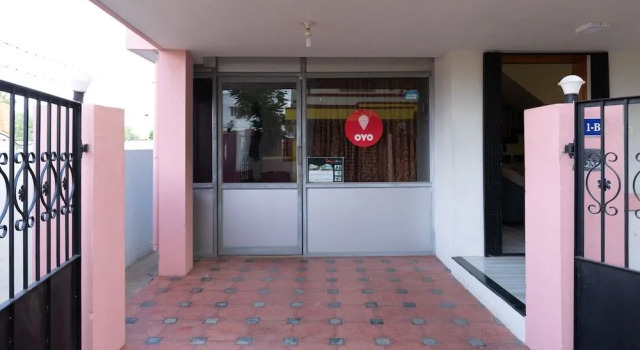 OYO 16956 Royal Home Stay Royal Garden, Забронировать Отель Отели штата Тамилнада 3 звезды, 3*
