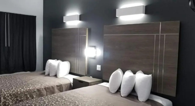 Continental Inn & Suites, Buchen Sie Hotel Conway LowCountry