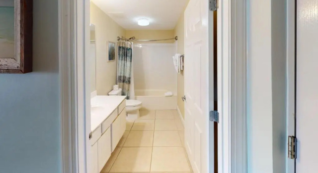 Brightly Furnished Beachfront Condo - 7th Floor Gulf View!