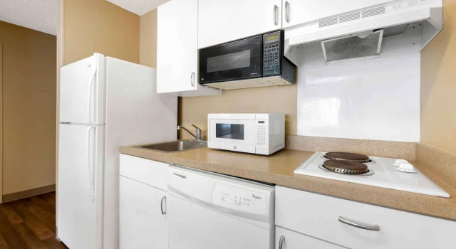 Люкс Southpoint Suites Jacksonville