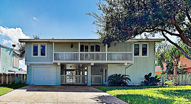 New Listing! Key Allegro Waterfront W/ Pool 4 Bedroom Home