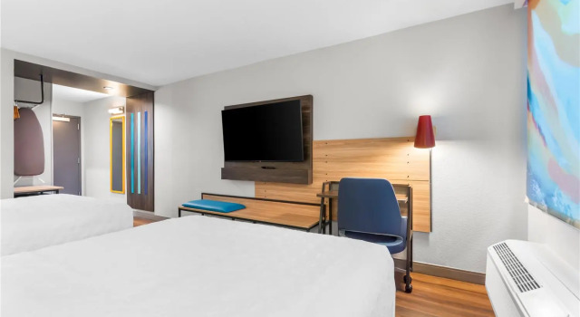 Номер Standard Tru By Hilton Pensacola I-10 North Davis Highway