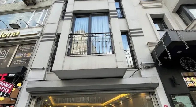 DT Suites, Забронировать Апарт-отель Апарт-отели Стамбула, рядом с Станция метро «Таксим» — Выход к парку Гези, Апарт-отель