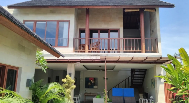 Sunshoot Villa Sandat