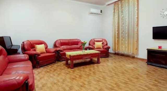 1 Bedroom Apartment near Vernissage