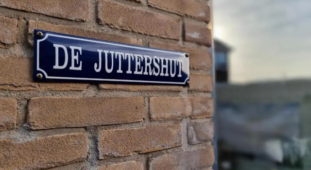 Коттедж De Juttershut