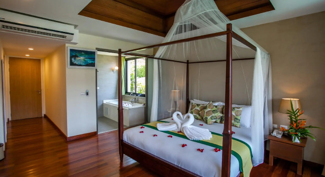 Вилла Two-Storey Pool HULA HULA RESORT l truly tropical and fun wellness