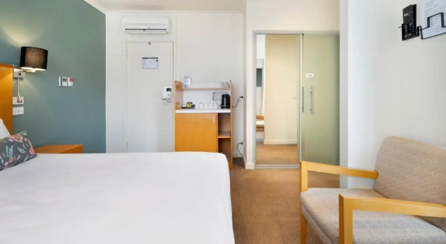 Suite Gateway Hotel by Nightcap Plus