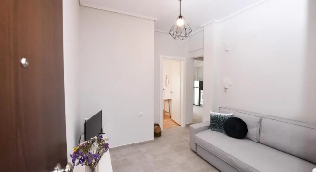 Modern, comfortable apartment, in the heart of the city, Book Apartment Larissa Thessalia