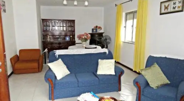 Holiday home R. Padre Manuel dos Santos - 2, Забронировать Апартаменты/квартира Апартаменты Миранда-ду-Корву, Апартаменты/квартира