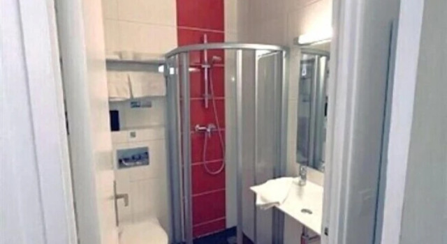Трёхместный номер Comfort Hôtel Quic en Groigne