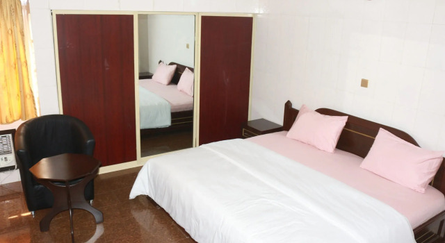 Class Suites, Rezervovat Hotel Hotely v Lagos State s parkováním, Parkování