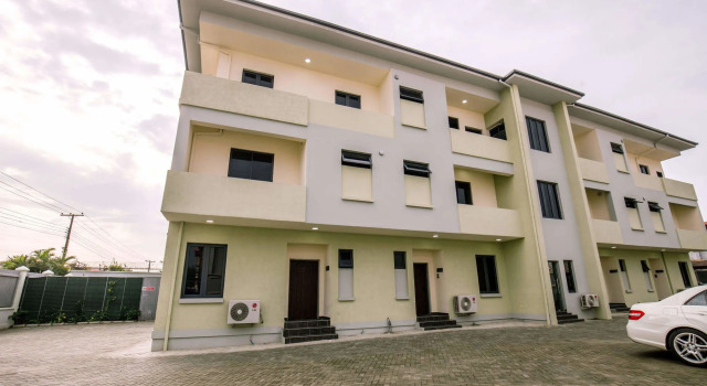 Maple Hotel