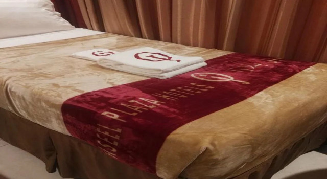 Anwar Al Aseel, Varaa Hotelli Al Aziziya 