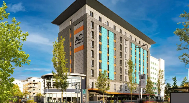 Ramada Manchester, Salford Quays, Book Hotel Hoteller i Manchester med morgenmad, Morgenmad