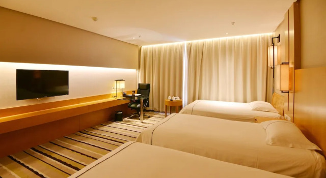 Трёхместный номер Standard Qingdao Wushengguan Holiday Hotel