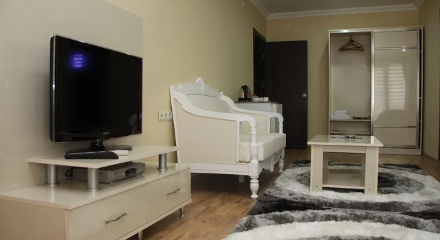 Люкс с балконом Cmr Aydogan Hotel