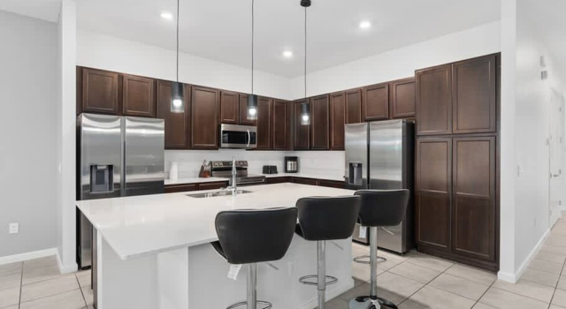 Коттедж Aurora Grande Spacious 12br 12ba Villa w Pool