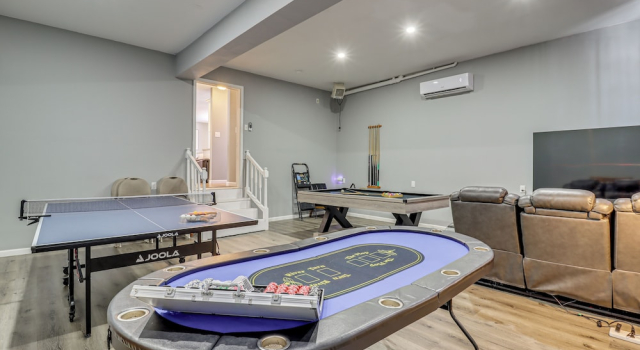 Коттедж Family Retreat w/ Game Room, 4 Mi to Kalahari!
