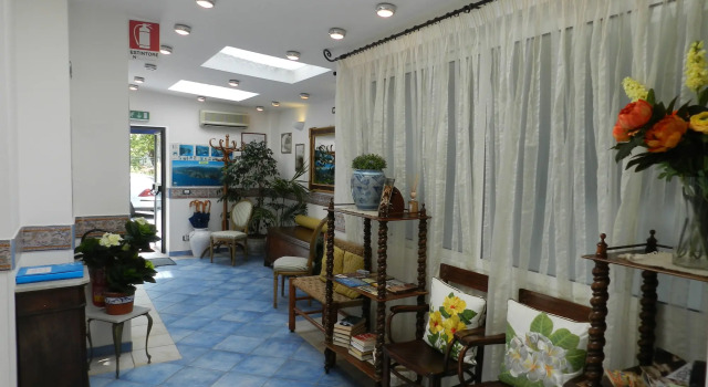 Hotel Punta Mesco, Book Hotel Hotels in Cinque Terre with Parking, Parking
