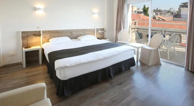 Executive Dvoulůžkový s manželskou postelí pokoj Centrum Hotel - City Center