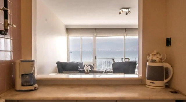 Furnished Stylish Sea View Flat in Izmir Konak