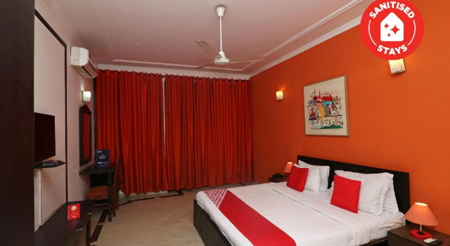 OYO 63096 Rk Residency
