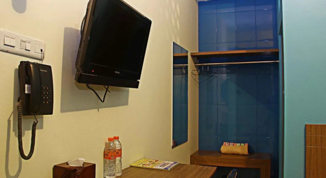 RedDoorz Plus @ Cassa Pasteur, Rezervasyon Otel Bandung Kidul Bandung