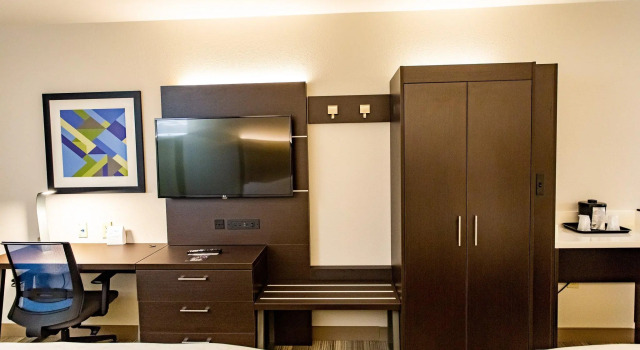 Четырёхместный номер Standard Holiday Inn Express - Columbus - Dublin by IHG