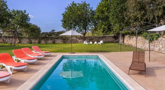 Traditional Mallorcan family villa pool wifi 10pax, Rezerwuj Willa Hotele w Majorka z parkingiem, Parking