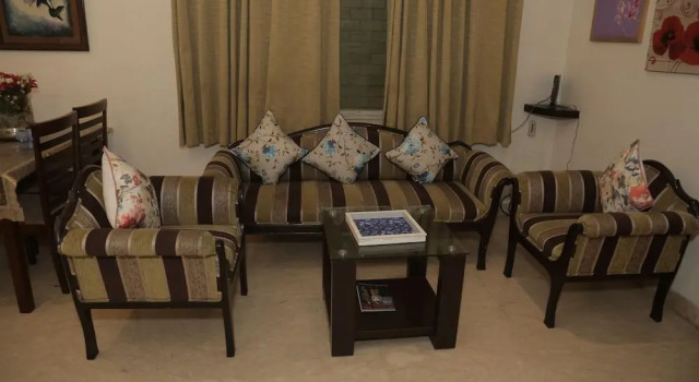 Apartment-18