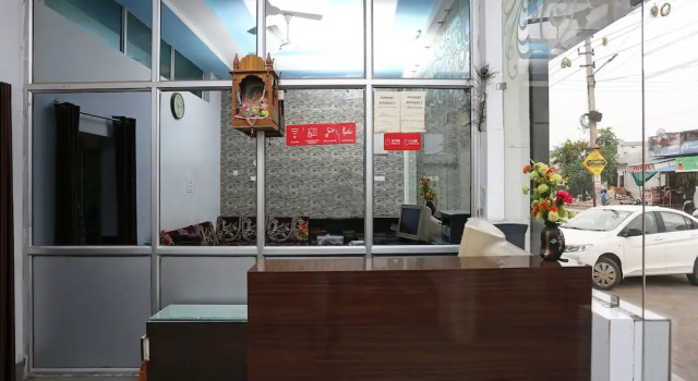OYO 8391 Hotel Sanjog Resort, Забронировать Курортный отель Отели штата Раджастхана 3 звезды, 3*